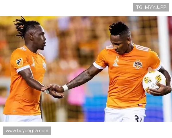 休斯顿迪纳摩与达拉斯比赛结果分析及精彩瞬间回顾